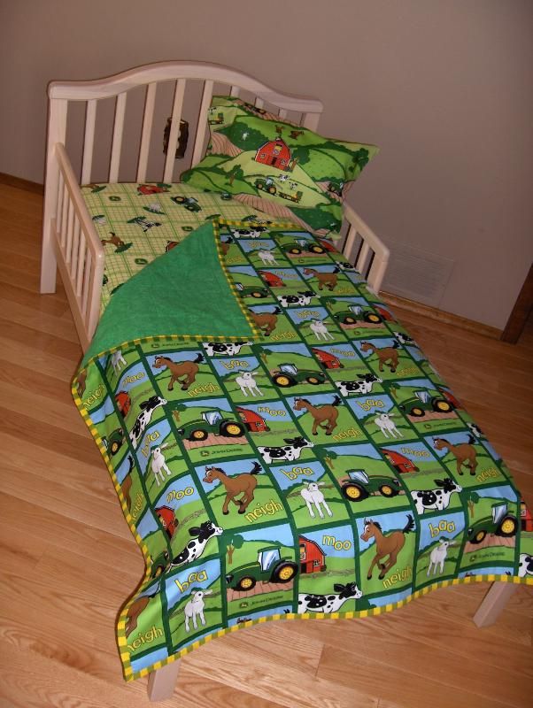 JOHN DEERE Fabric Toddler Crib Bedding Tractor Farm Animal Quilt Sheet P/case eBay