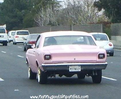 pink car