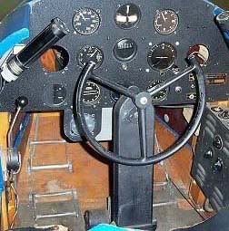 cockpit1l.jpg