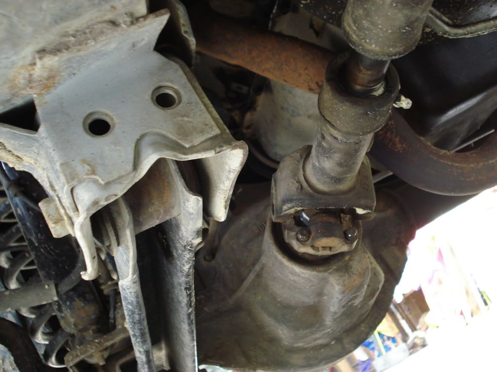 Things you might want to know about CV to UJoint Drive Shaft swap