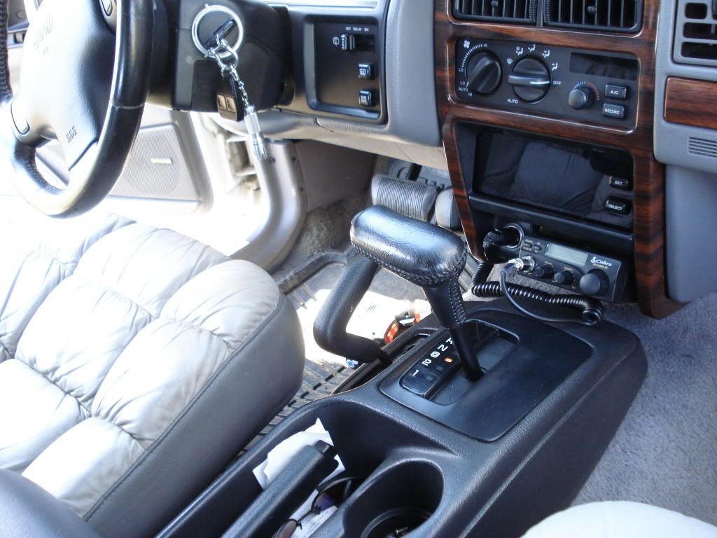 ZJ CB radio under the VIC How to with pics Jeep Enthusiast Forums