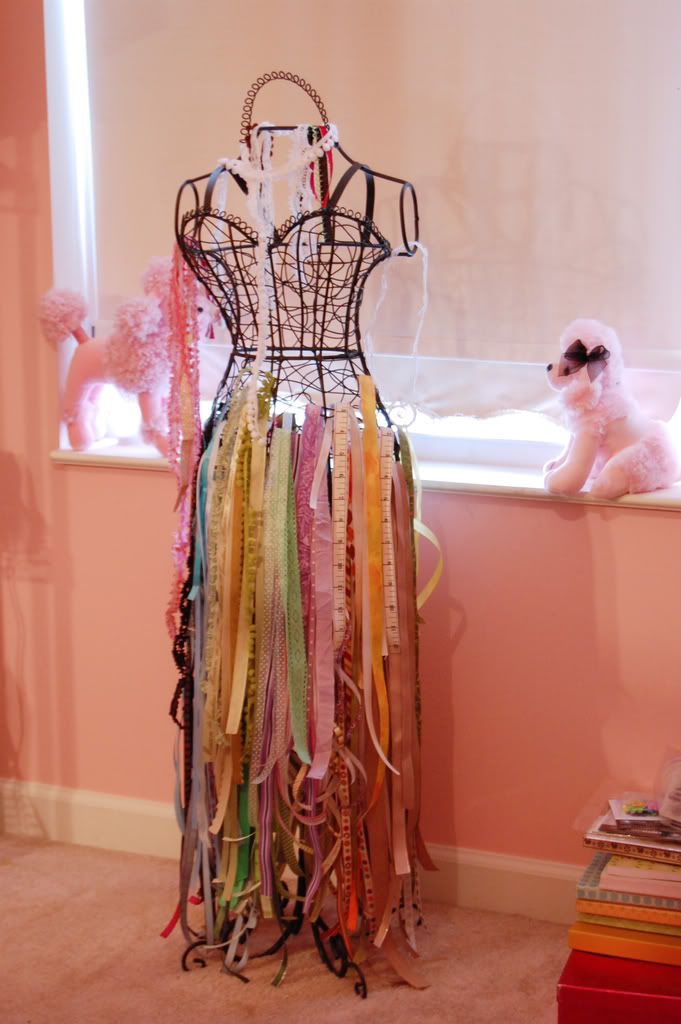 wire form dress