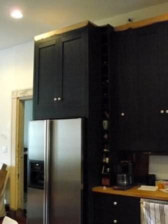 painting kitchen cabinets black on Black Kitchen Cabinets    Kitchens Forum   Gardenweb