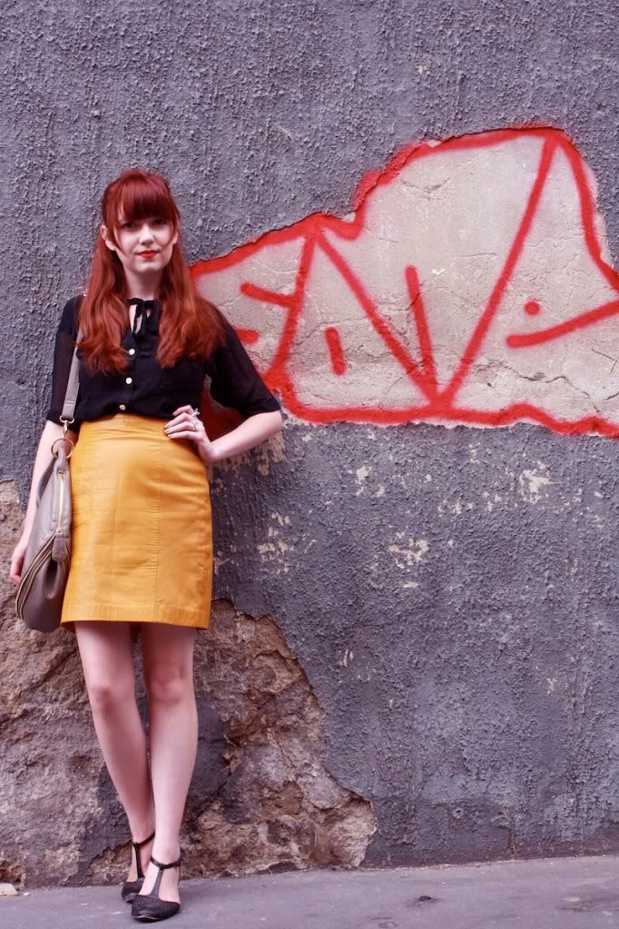 the clothes horse, paris, france, montmartre, french, yellow pencil skirt, leather skirt, button down, fashion, style, retro, vintage, redhead