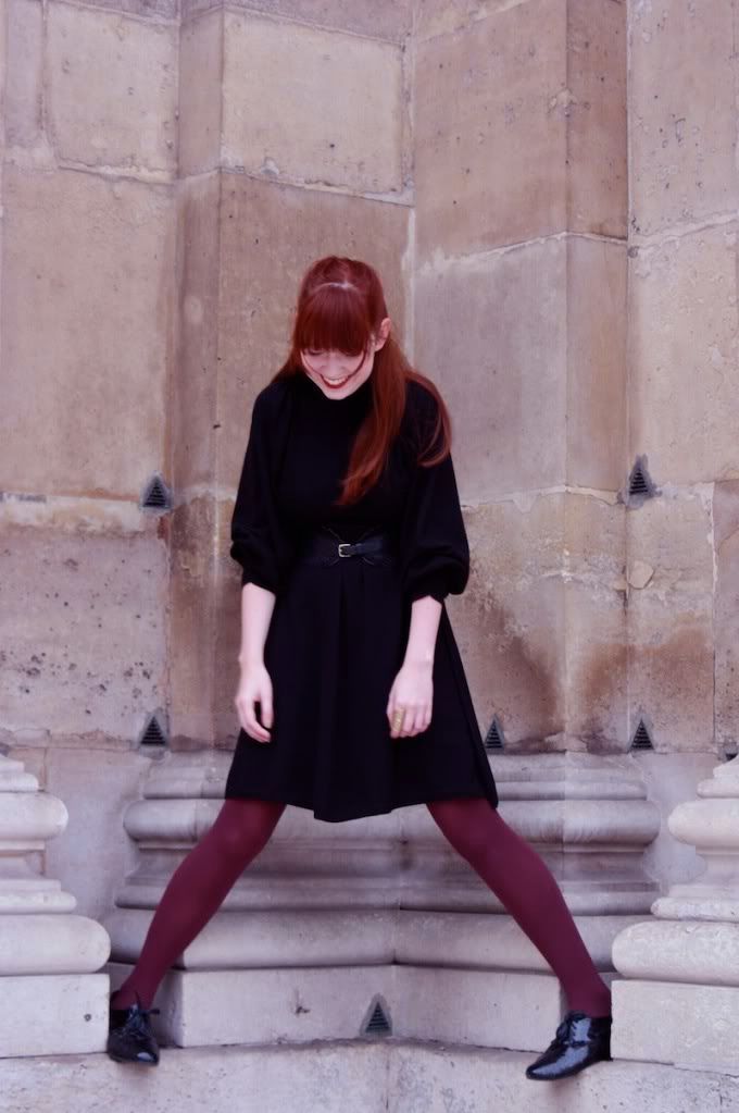 the clothes horse, fashion, style, retro, elizabeth lau, black dress, knit dress, sweater dress, purple tights, patent wedges, paris, france, edith piaf