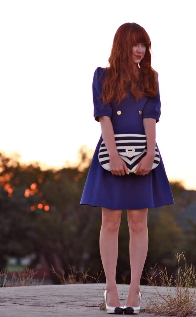 the clothes horse, fashion, style, blue dress, redhead, melie bianco, striped clutch, black bowler, retro, vintage, military inspired