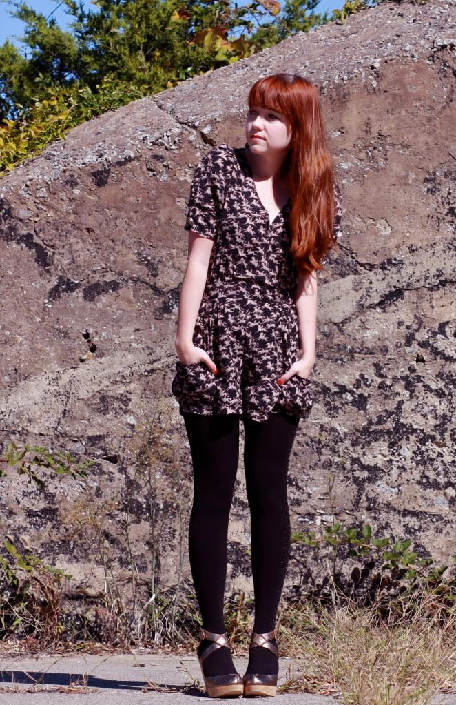 the clothes horse, horse print, horse romper, black tights, seychelles clogs, redhead, fashion, style, retro, vintage