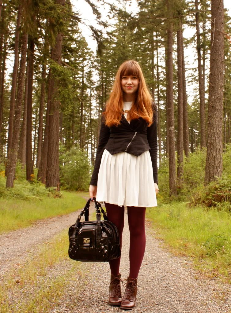 the clothes horse, personal style, style blog, retro, white vintage dress, purple tights, skater booties, doctor bag, juicy couture, seychelles, fall fashion, daily outfit