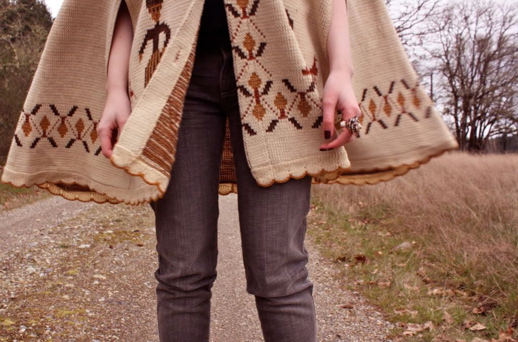 the clothes horse, fashion, style, vintage, retro, cape, beige, neutrals, grey jeans, maroon, booties, redhead, seashell ring