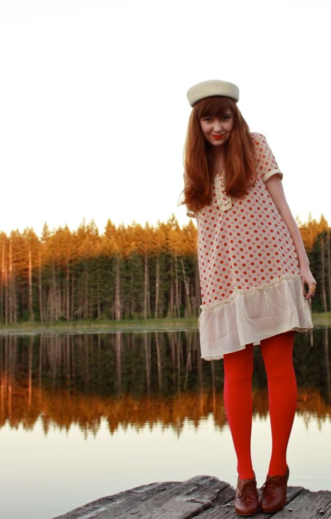 the clothes horse, washington state, lake, reflection, sunset, polka dots, tulle, red tights, vintage hat, fall fashion, heeled oxfords, personal style, retro, vintage