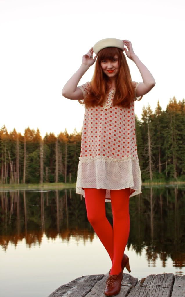 the clothes horse, washington state, lake, reflection, sunset, polka dots, tulle, red tights, vintage hat, fall fashion, heeled oxfords, personal style, retro, vintage