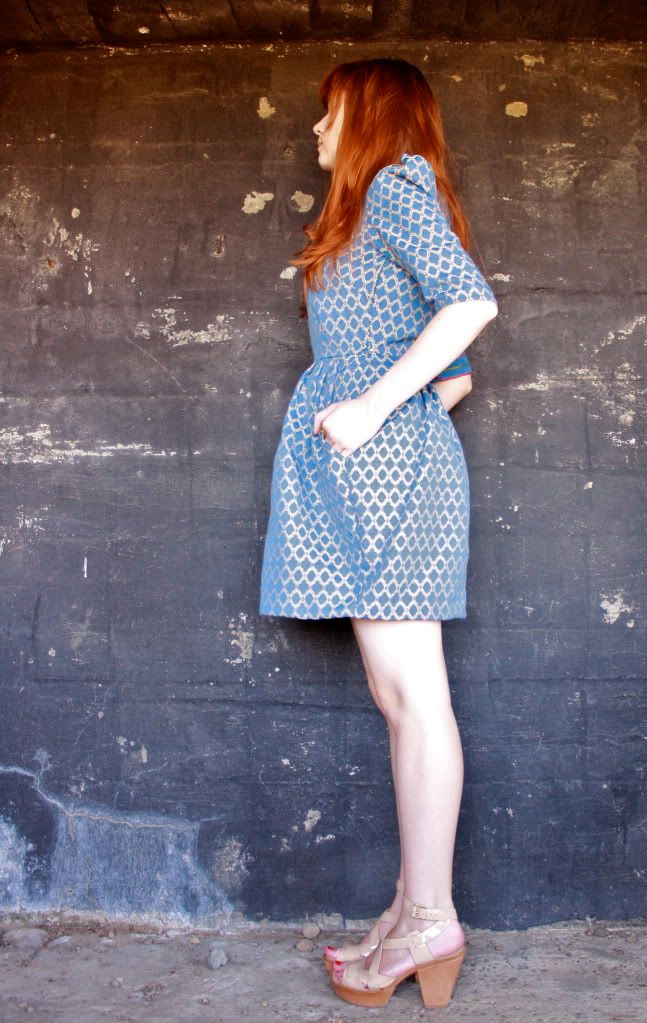 the clothes horse, fashion, style, collaberation, dress, neneee, brocade, two fabric dress, blue dress, nude sandals, nude heels, dkny, retro, redhead, bunker