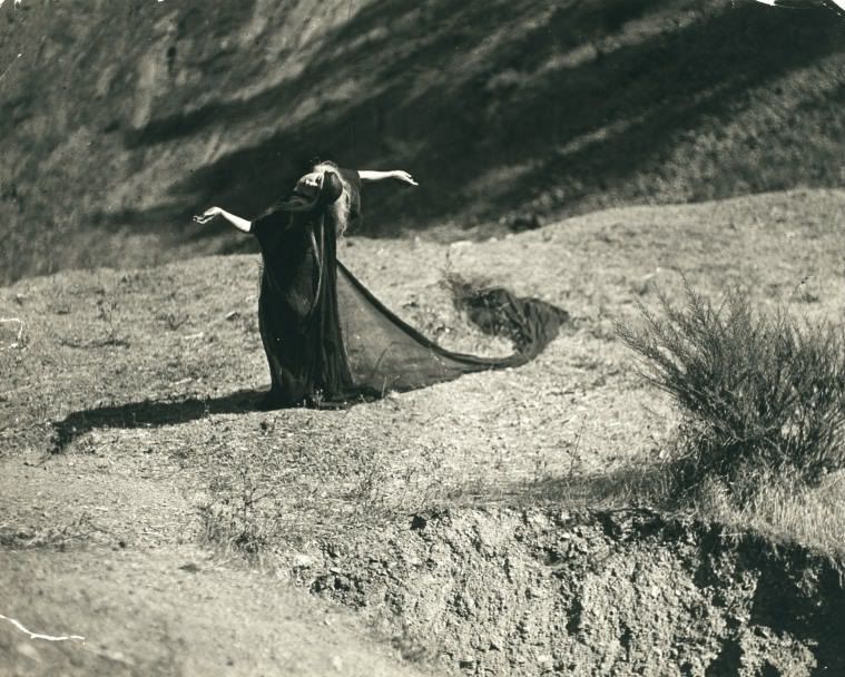 ruth st denis, modern dance, gothic, mystic, nature, communion, costumes, 1920, theclotheshorse, fashion