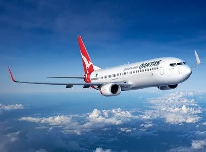 2qantas-737-800.jpg Qantas 737-800 image by Devescovi