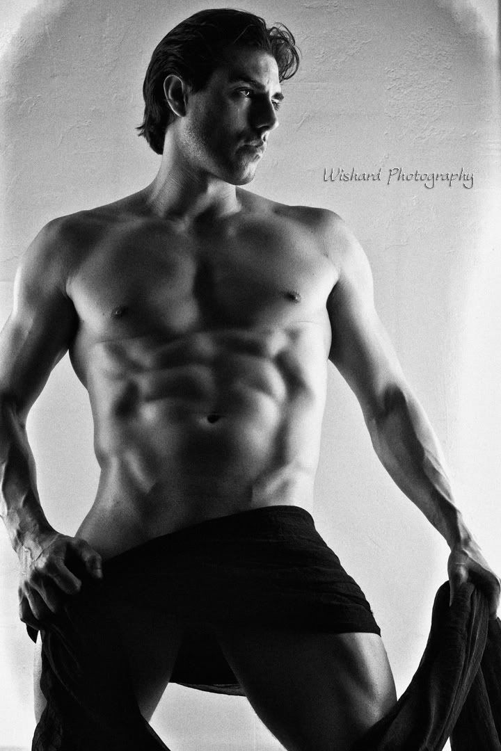 http://i191.photobucket.com/albums/z7/nancywishard/4-16-11%20Cazz/IMG_8299-Editbwwebcopy.jpg