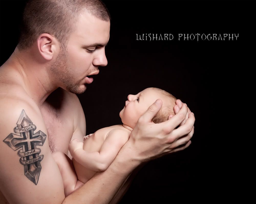http://i191.photobucket.com/albums/z7/nancywishard/7-5-11%20Carter%20Family/IMG_8418-Editwebcopy.jpg