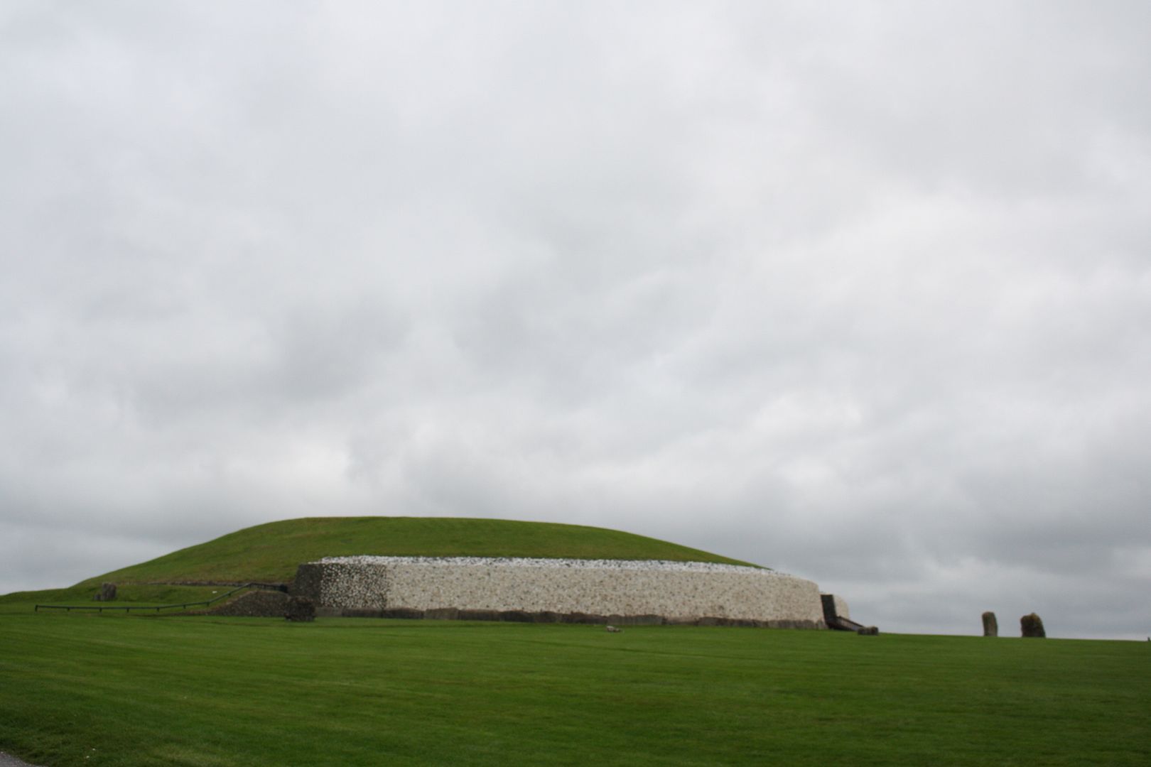 Newgrange at Bru na Boinne, Ireland photo IMG_4246_zpsltkfniju.jpg