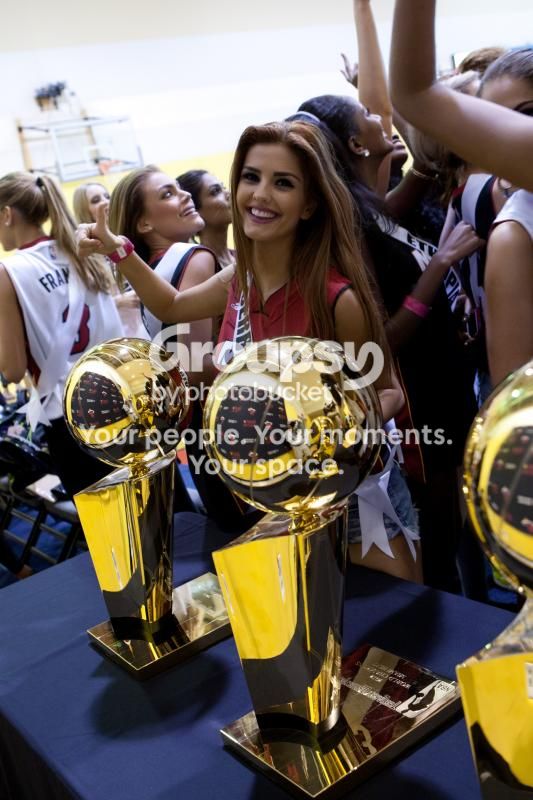 UNI2014_02743_zps6d4a3e79.jpg