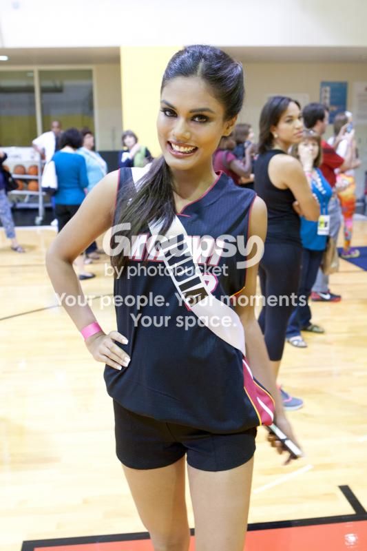 UNI2014_02809_zpsbb2c4539.jpg